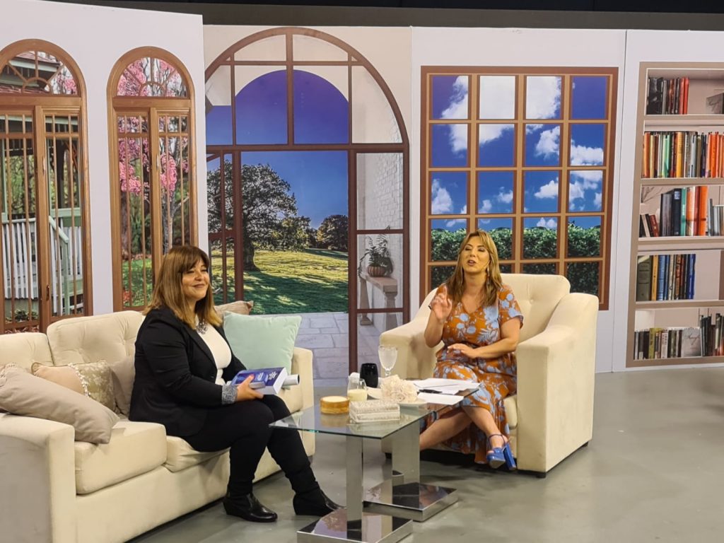 Tarot Numerológico las Luces de Nuit en el Programa Mamás Felices